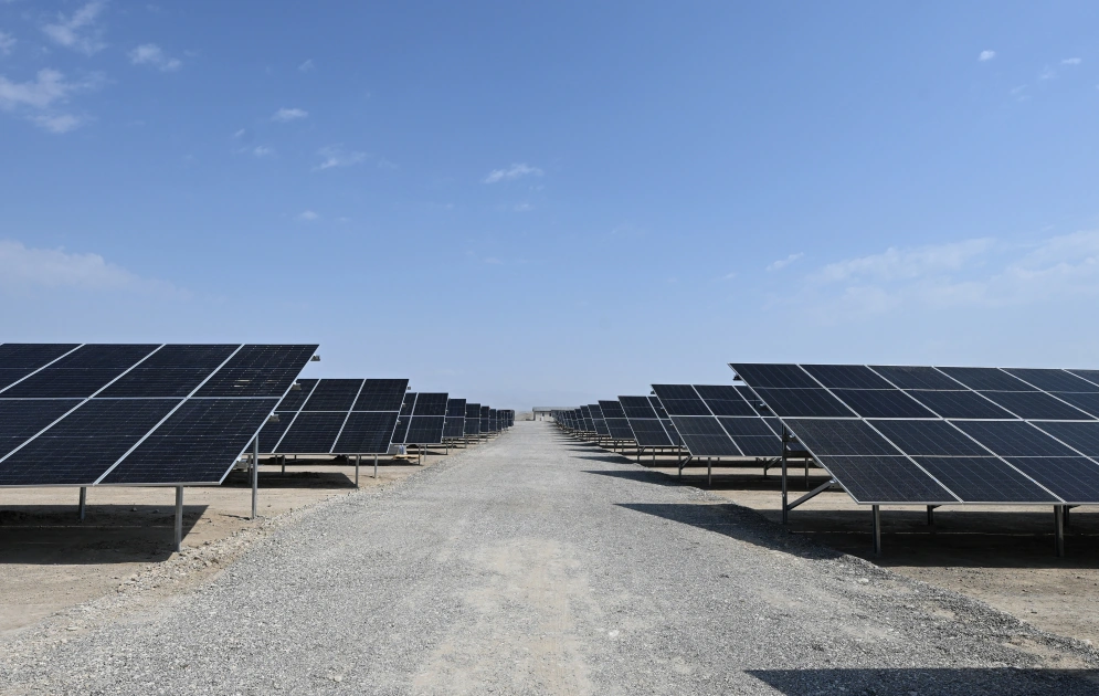 President Ilham Aliyev, First Lady Mehriban Aliyeva inspect construction progress of “Shams 1” and “Garbi Ufug” solar power plants in Nakhchivan (PHOTO/VIDEO)