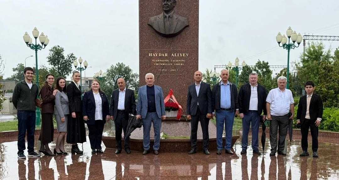 Heydar Aliyev’s memory commemorated in Central Asia and Georgia on 103rd anniversary (PHOTO)