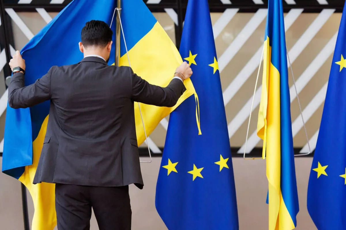 Ukraine sends firefighters to France in first EU aid mission