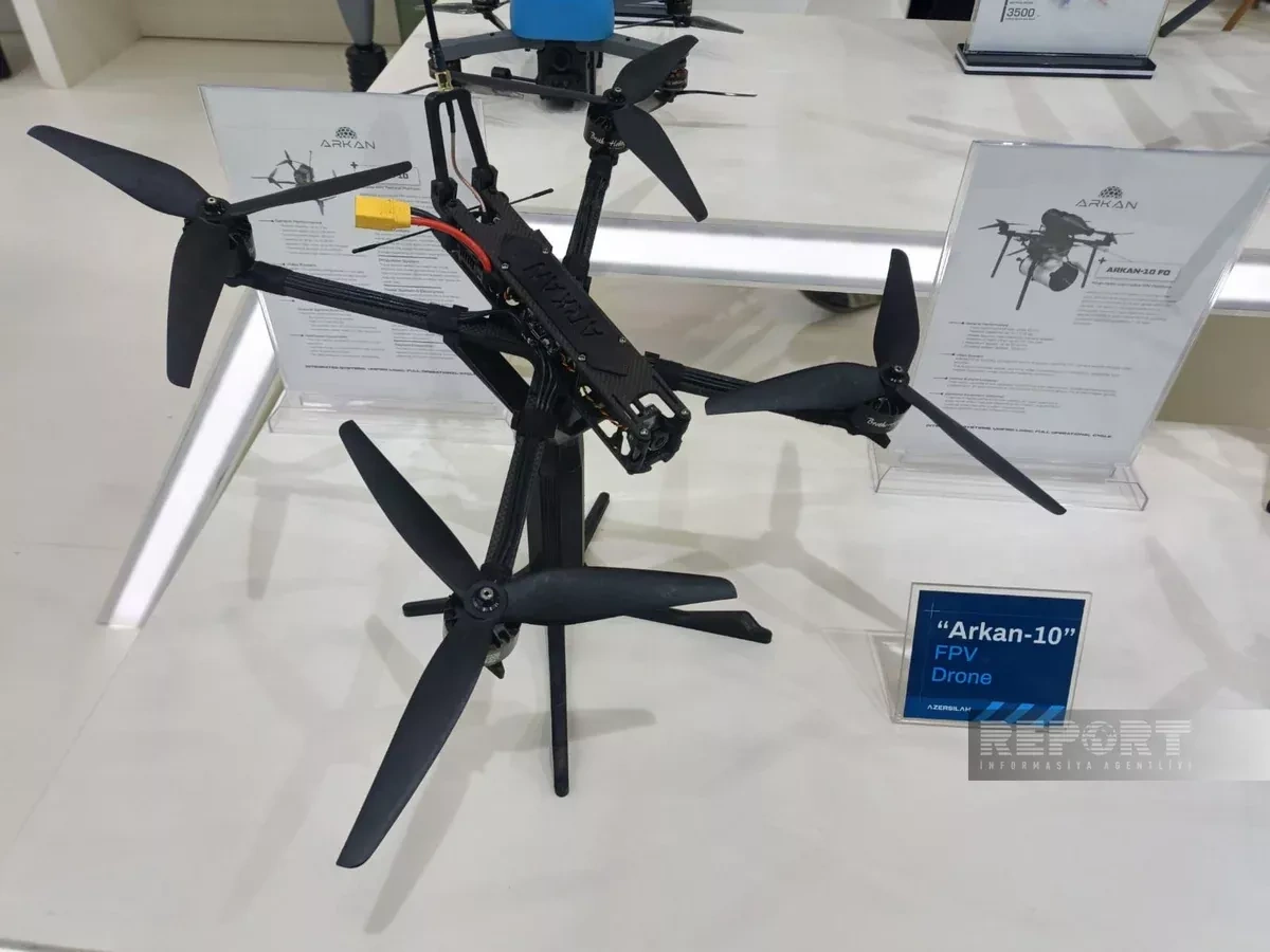 Azerbaijan unveils new AI-enabled kamikaze drones at defence expo Photo