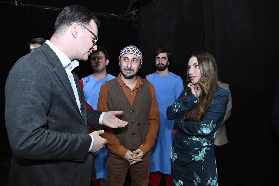 Heydar Aliyev Foundation VP Leyla Aliyeva and Alena Aliyeva attend production of Romeo and Juliet (PHOTO)