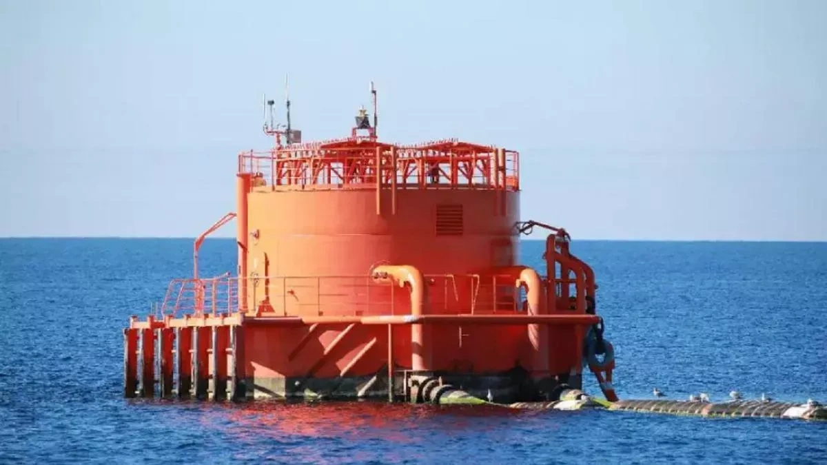 Ukraine agrees to spare non-Russian tankers in Black Sea oil deal