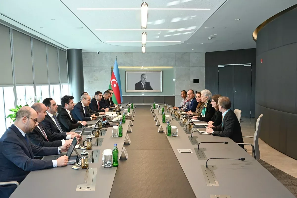 Azerbaijan, World Bank explore urban development projects at WUF13