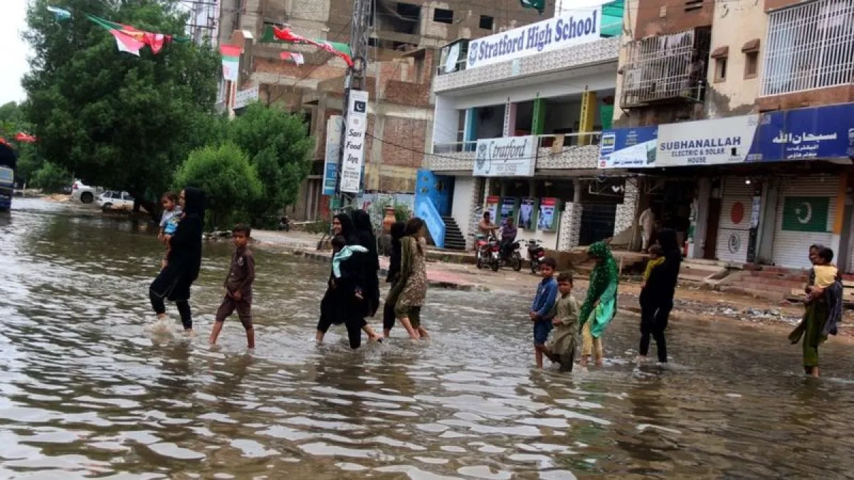 Floods and collapses kill 45, injure over 100 in Pakistan