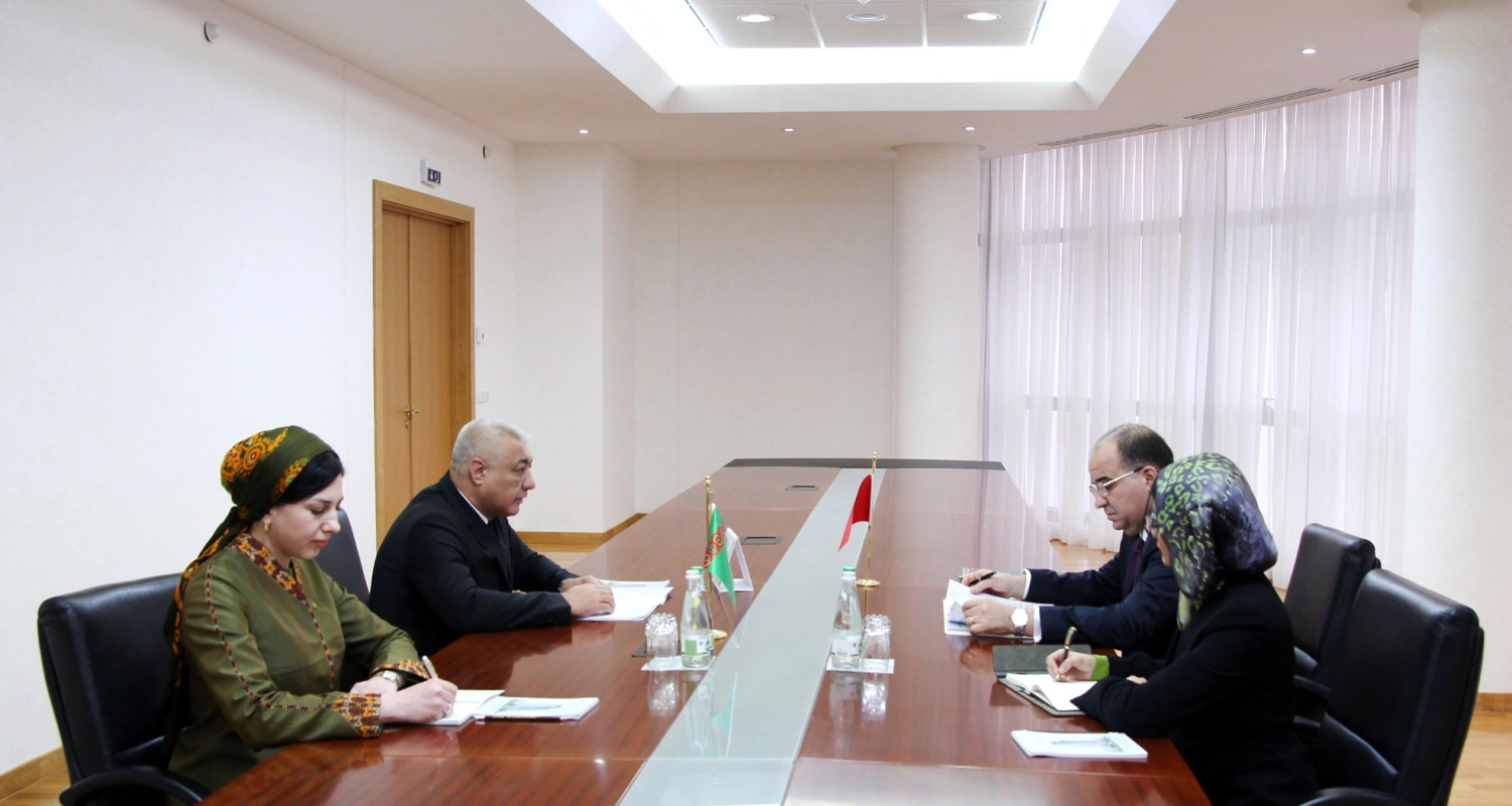 Turkmenistan and Morocco engage in political consultations in Ashgabat