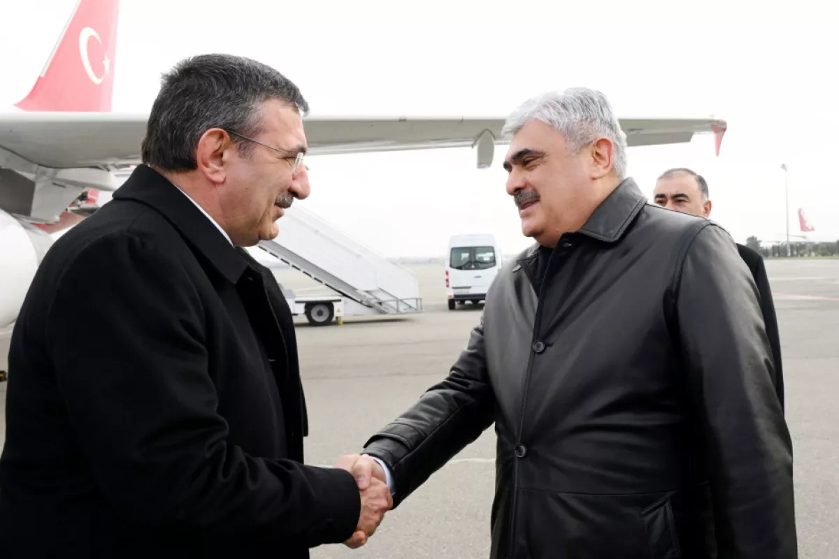 Turkish VP arrives in Azerbaijan for official visit PHOTOS