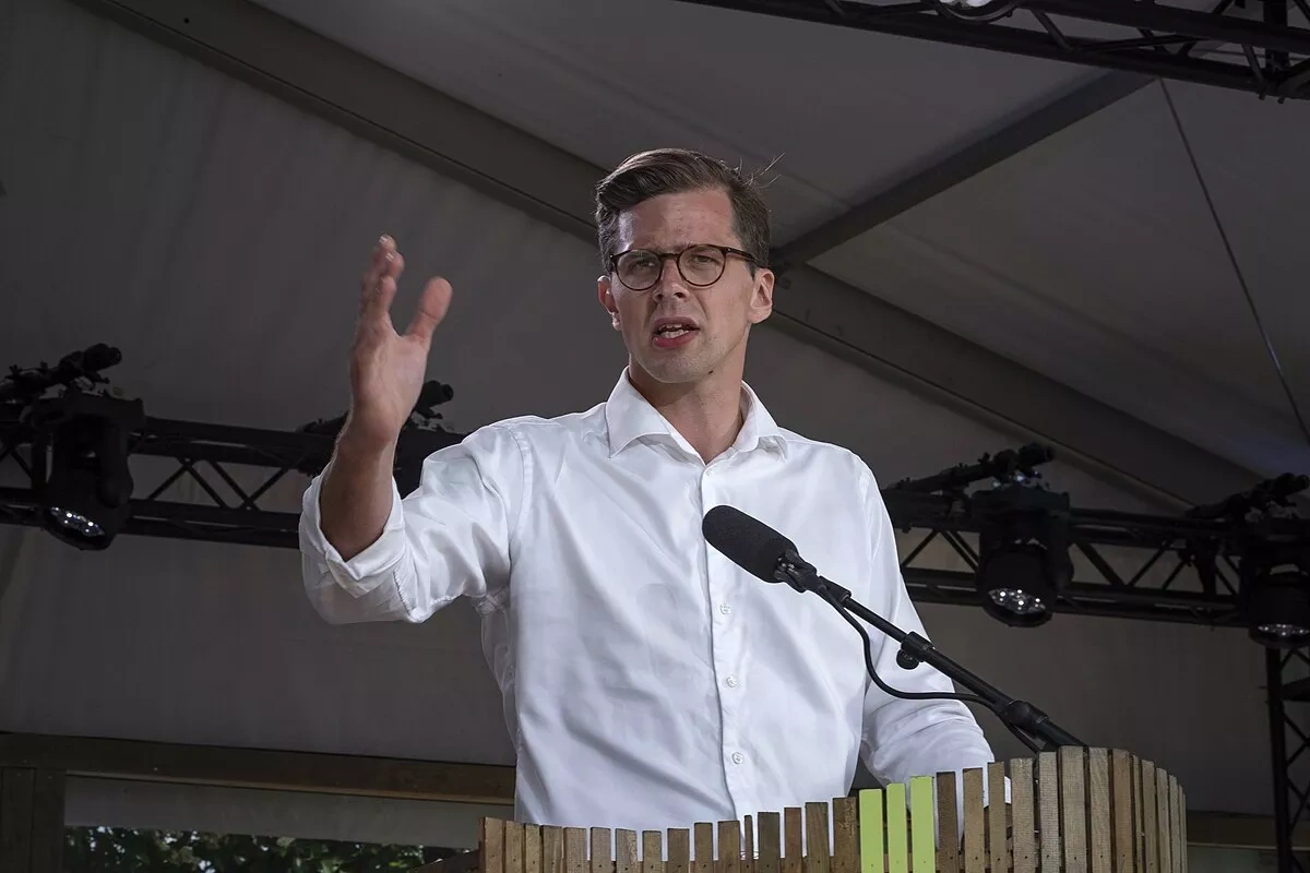 Danish politicians call for deportation of activists honouring Iran’s Khamenei