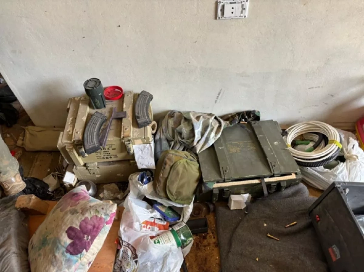 Israeli army discovers Hezbollah weapons hidden in children’s room PHOTO