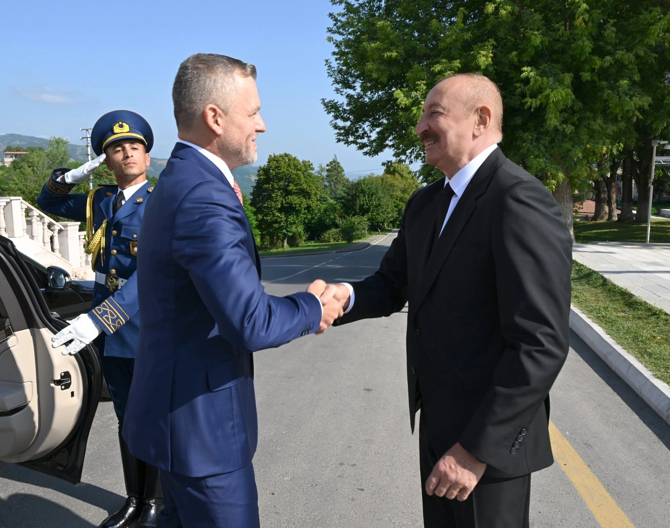 Shusha hosts official welcome ceremony for President of Slovakia (PHOTO)