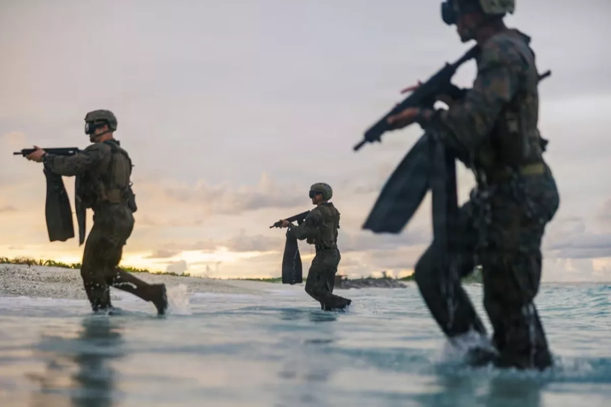 US Marines conduct amphibious landing drills despite Trump’s statements PHOTO