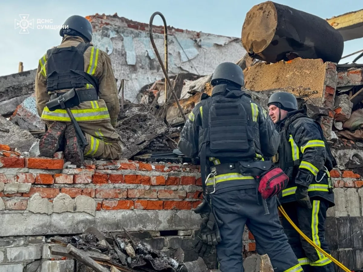 Russian attacks kill two in Sumy, injure civilians across Donbas, Dnipropetrovsk Photo