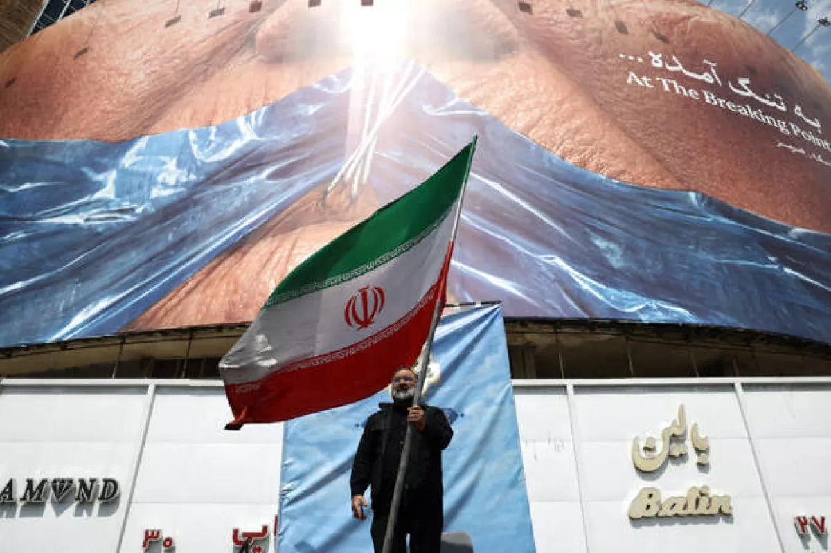 Tehran moves to confiscate assets of dozens over alleged espionage ties