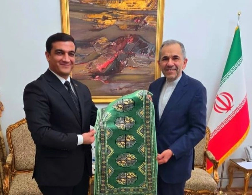 Turkmenistan and Iran discuss Caspian Sea, interregional cooperation