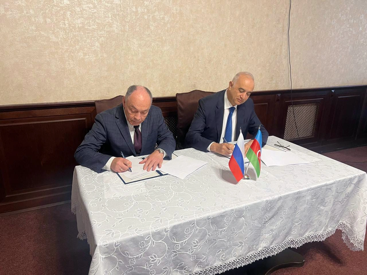 Azerbaijani-Russian joint commission debates sharing of Samur river resources (PHOTO)