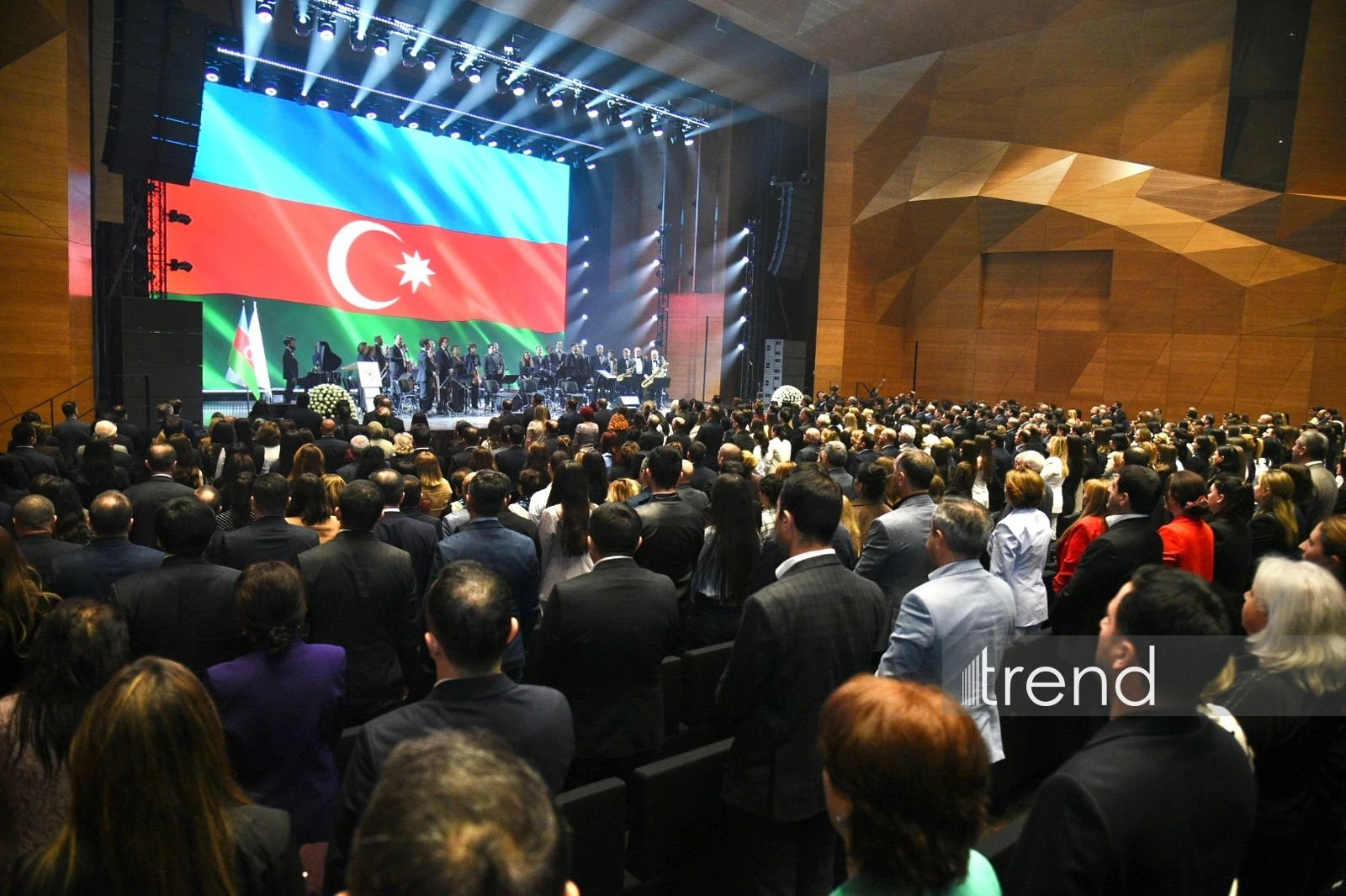 Baku hosts event dedicated to memory of National Leader Heydar Aliyev, organized by Confederation of Trade Unions of Azerbaijan (PHOTO)