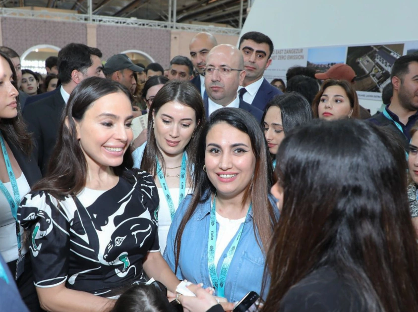 Heydar Aliyev Foundation VP Leyla Aliyeva and Head of Baku Media Center Arzu Aliyeva visit Urban Expo exhibition (PHOTO)