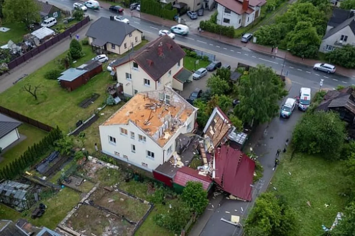 Lithuania hit by violent storms, tornadoes suspected PHOTO