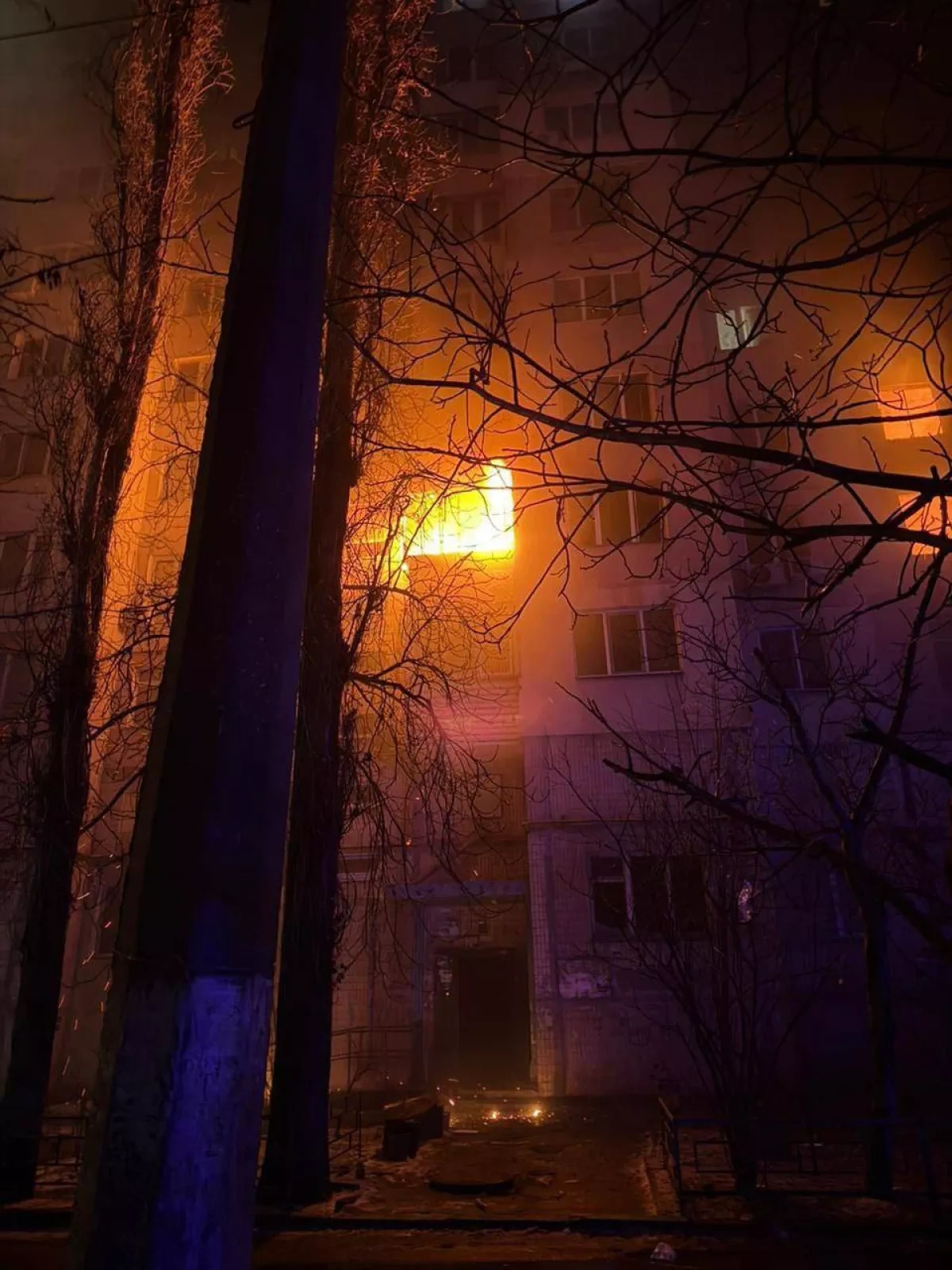 Russian massive attack on Ukraine's Odesa injures 22 PHOTO