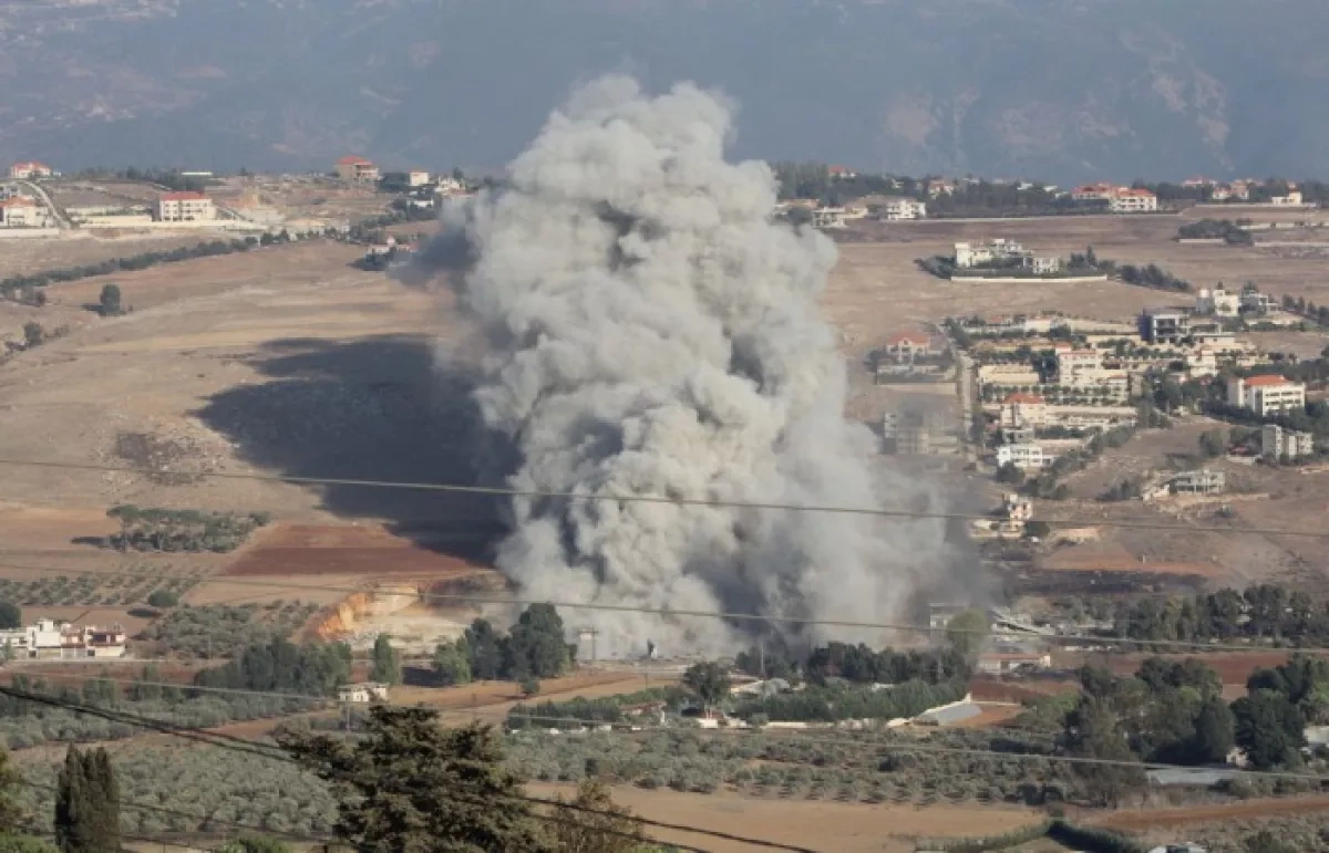 Israeli forces hit arms production site linked to Hezbollah beside mosque VIDEO