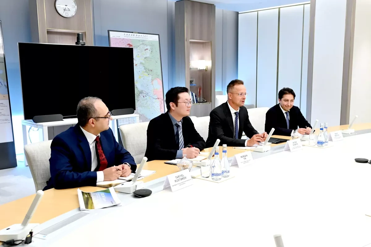 Azerbaijan's SOCAR, China's BYD explore advanced technology cooperation PHOTO