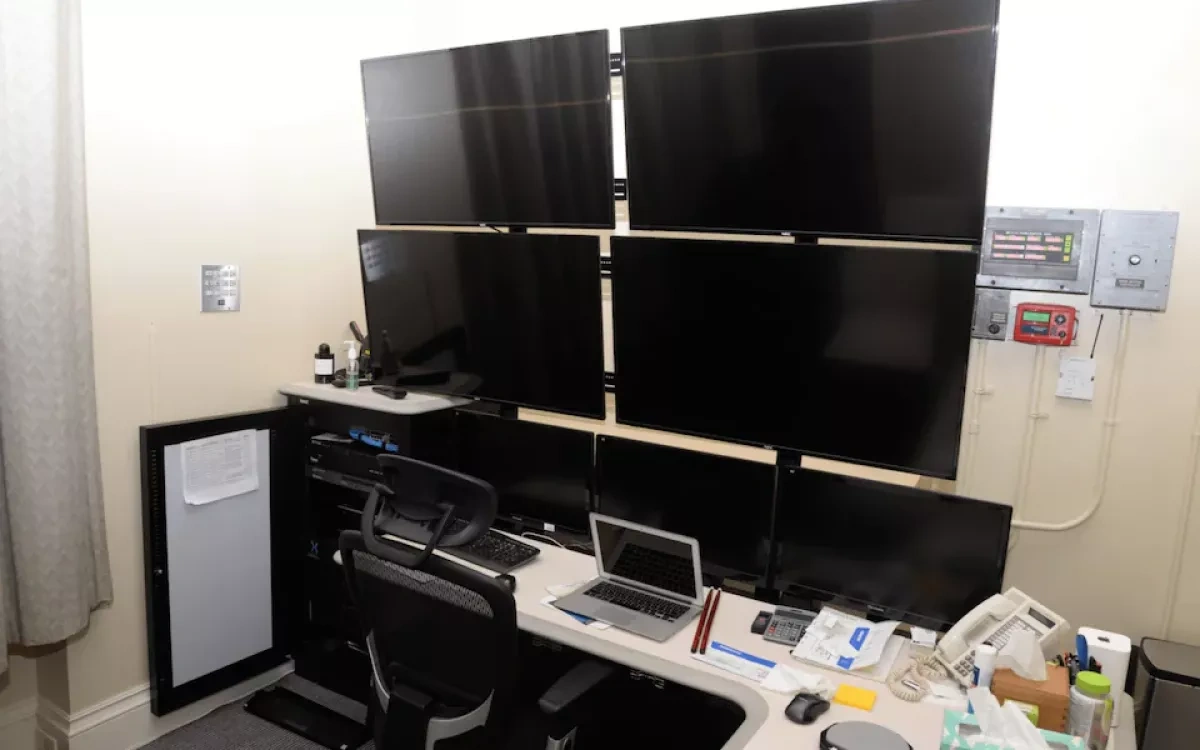 Media: Epstein used secret storage units across US to hide files Photo