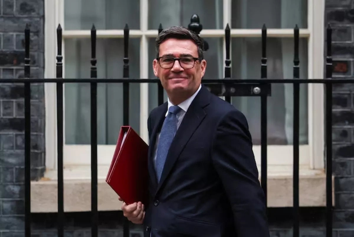 UK PM heads to UN summit for first test of global diplomacy