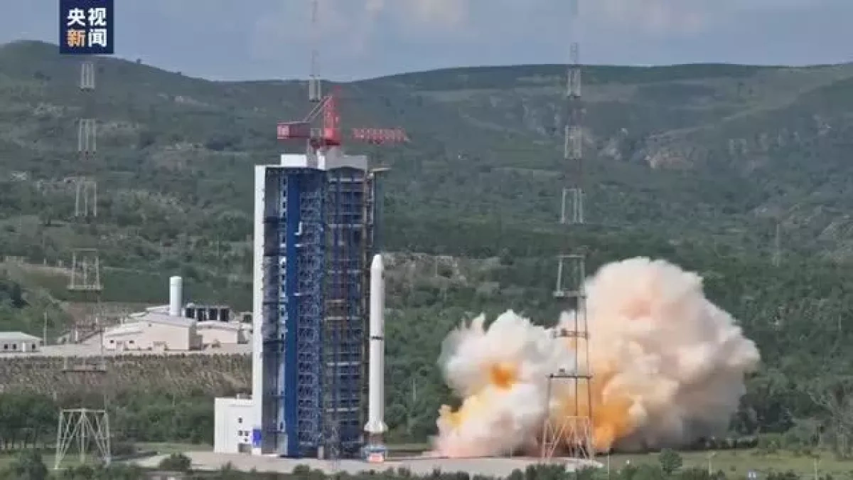 China launches Earth observation satellite in latest space mission VIDEO
