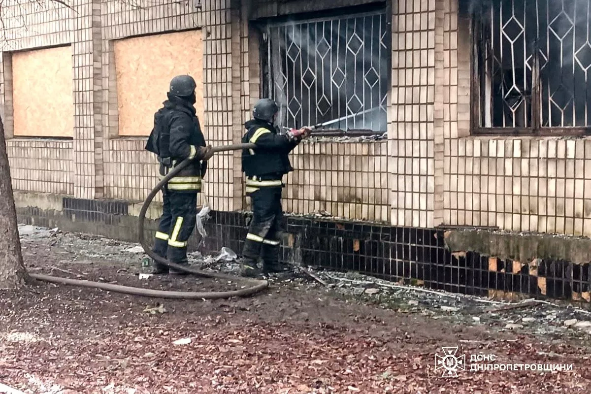 Dnipropetrovsk region comes under Russian attack, civilians injured photo