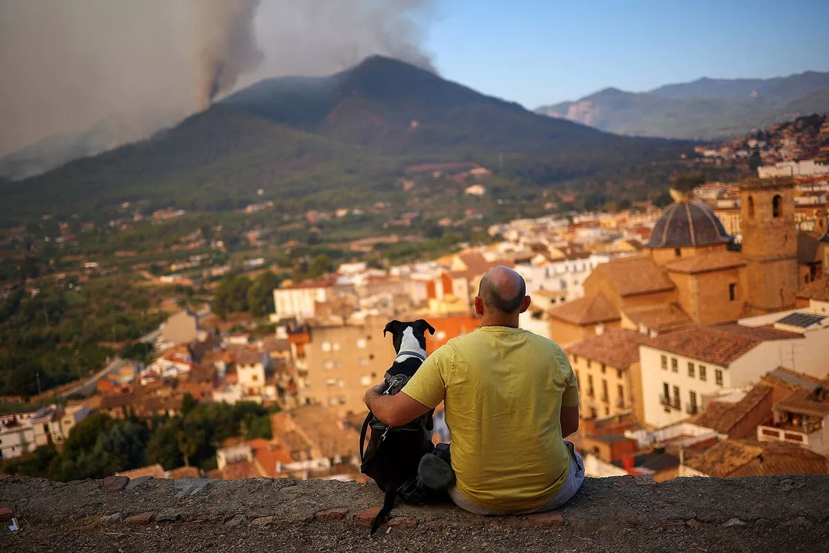 Spanish wildfires trigger explosions from Civil War-era ordnance