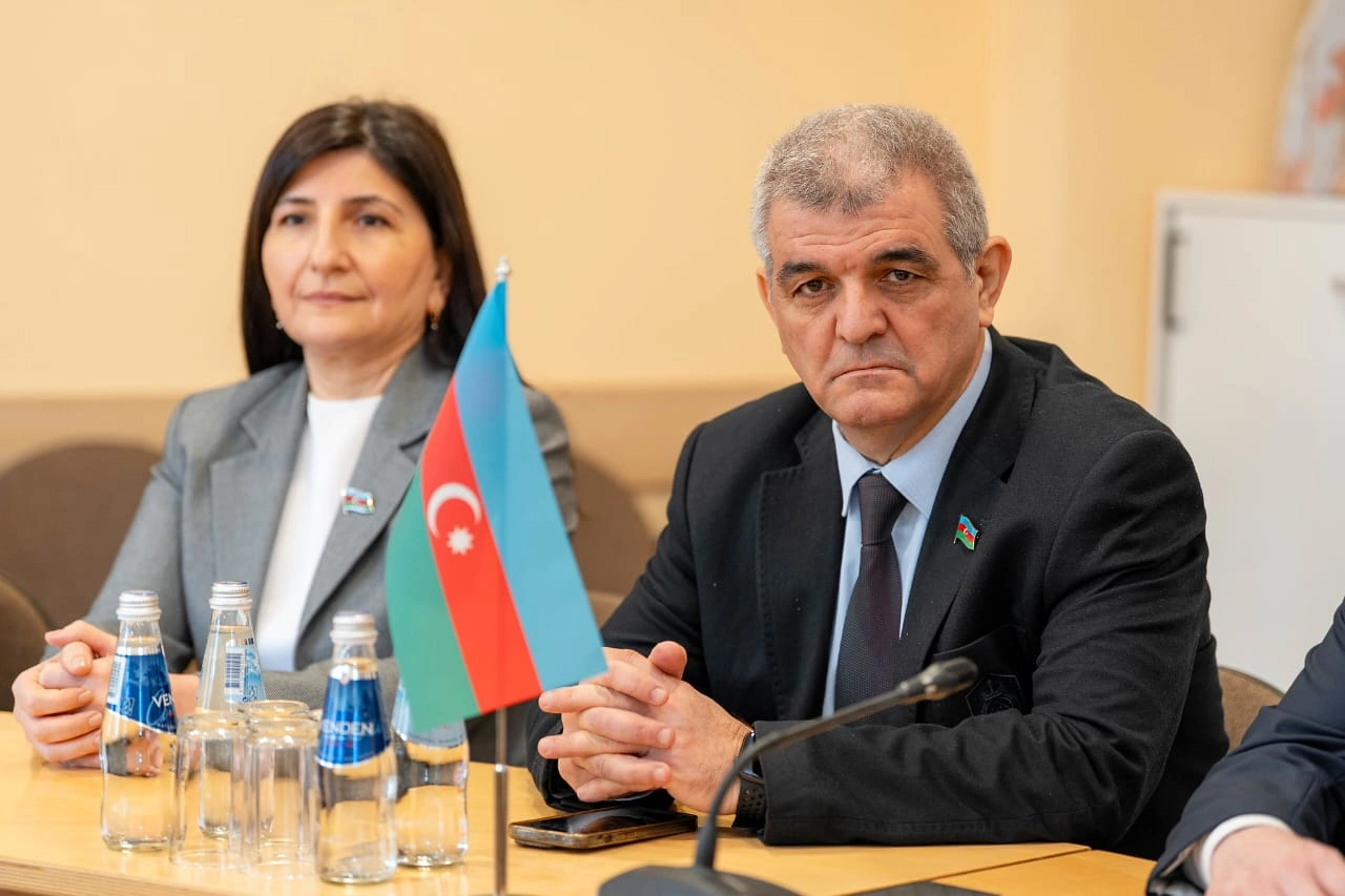 Azerbaijan's parliamentary delegation meets with Latvian Speaker of Saeima (PHOTO)