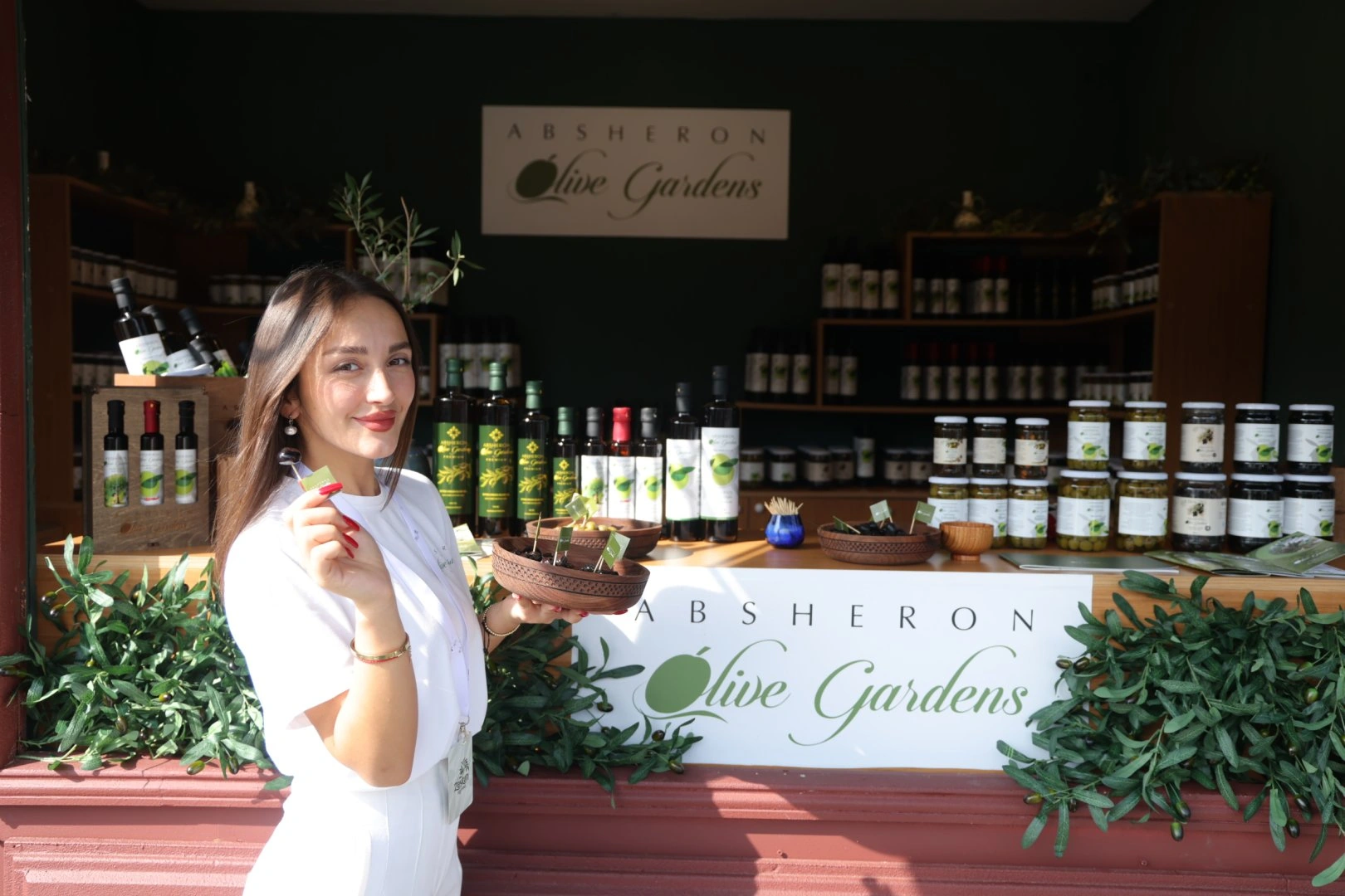 Second day of Olive Festival underway in Baku (PHOTO)