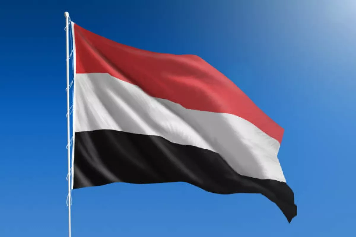 Yemeni defence minister removed following eastern province takeover