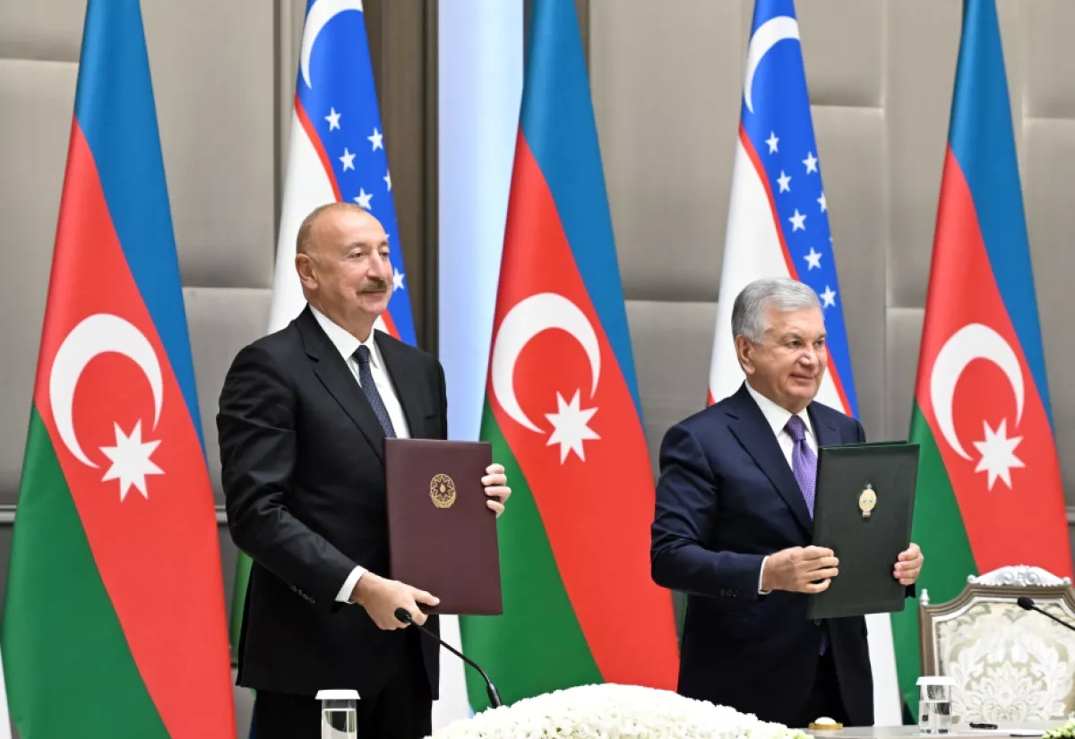 Azerbaijan, Uzbekistan sign bilateral documents in Tashkent PHOTO