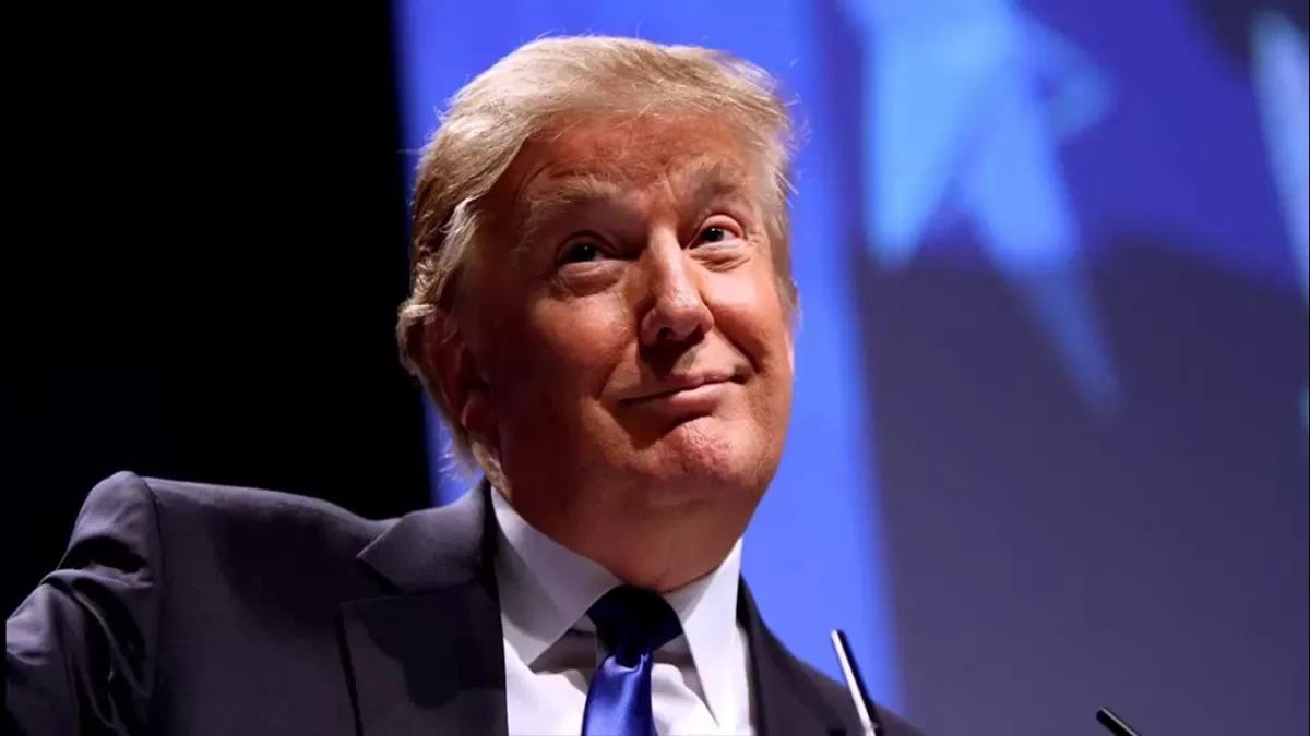 Trump orders US political risk insurance for shipping in Persian Gulf