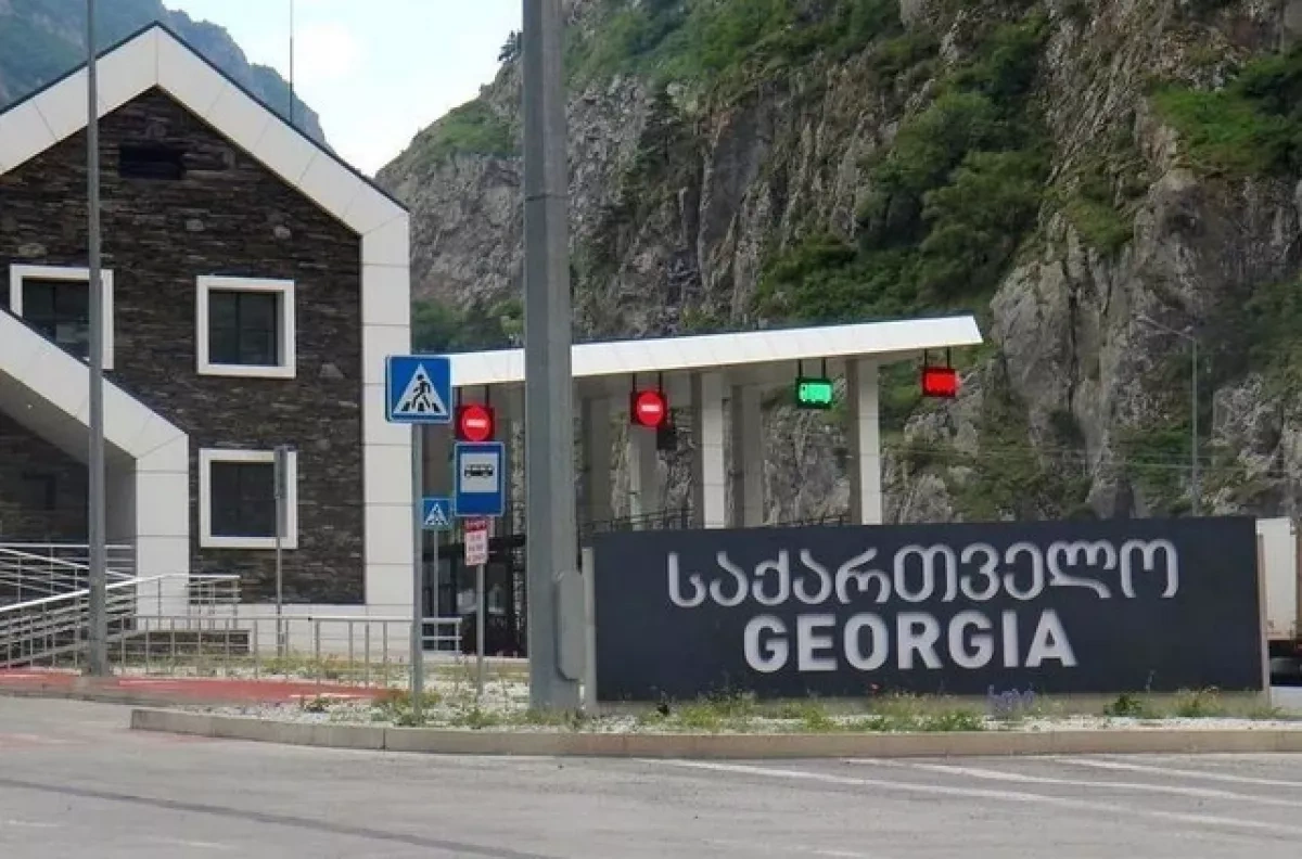Georgia bars Russian travelers born in Crimea, Luhansk