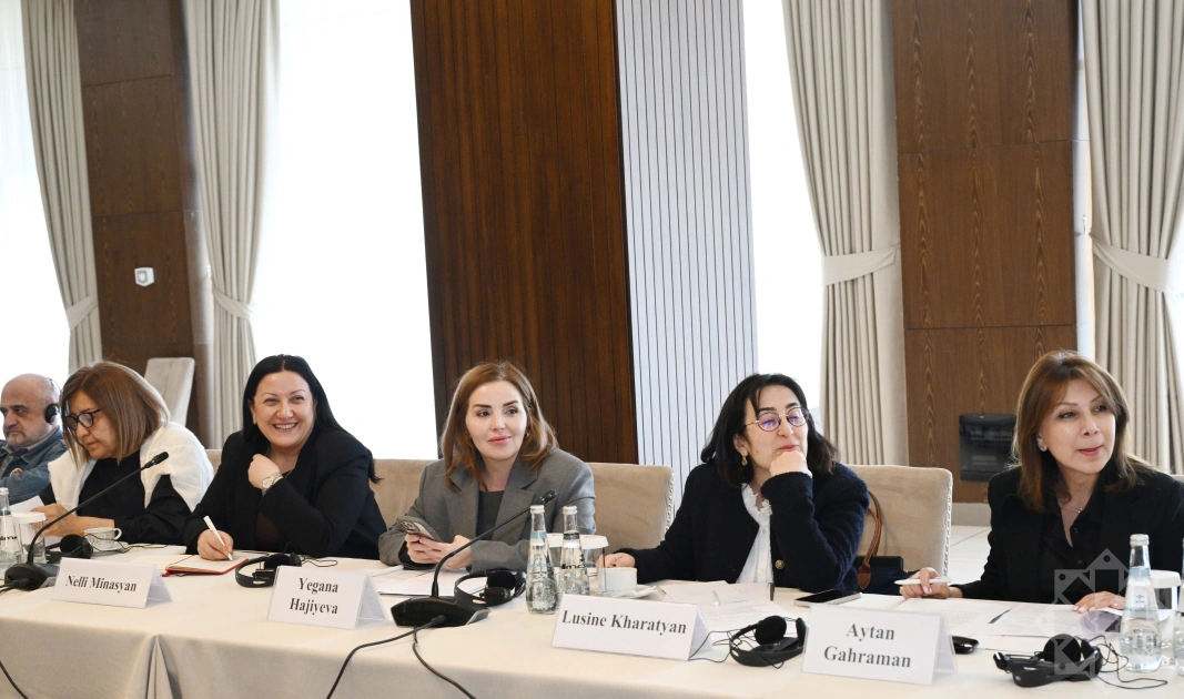 Roundtable discussion between Azerbaijan and Armenia continues in Gabala as part of Peace Bridge initiative (PHOTO)