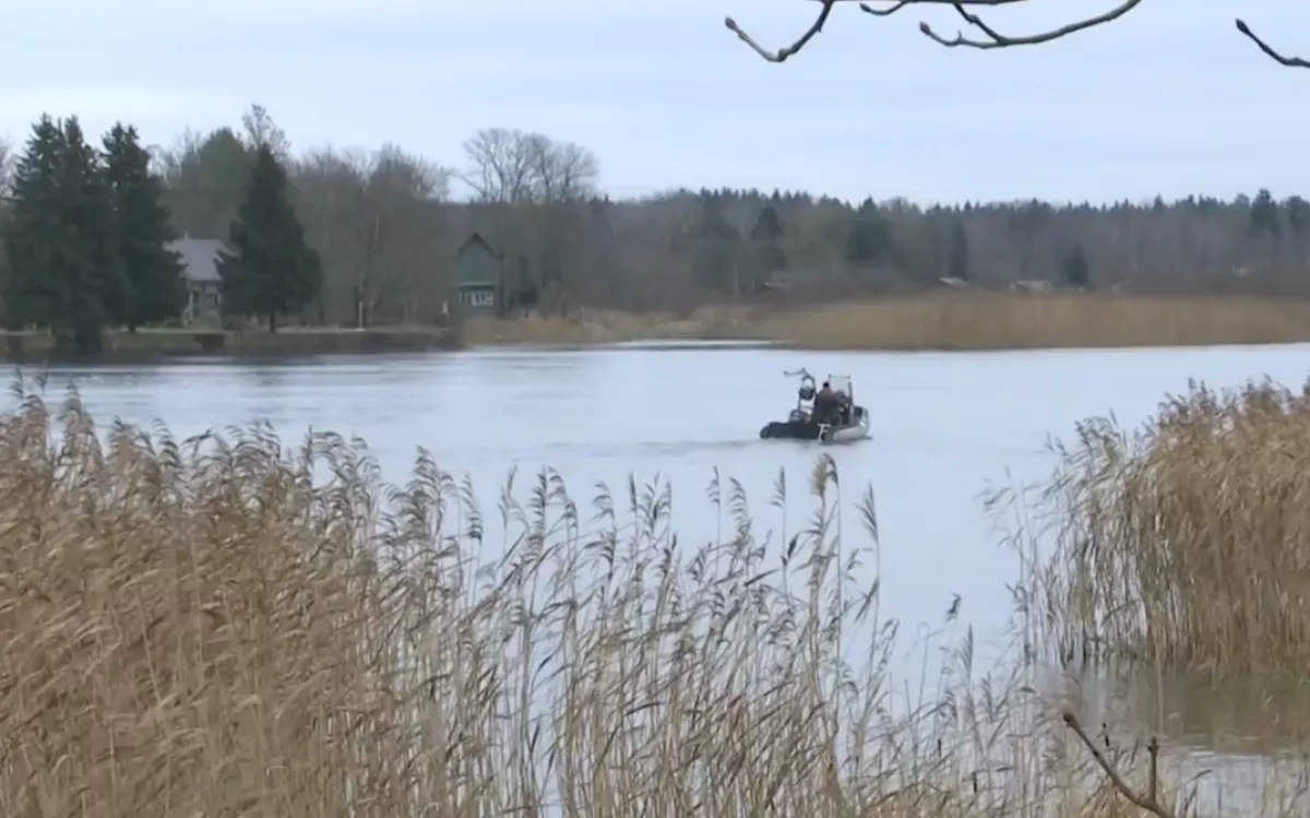 Estonia considers border measures after Russian incursion