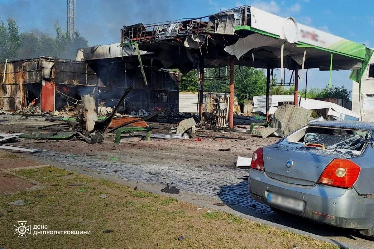 Deadly shelling hits Ukraine's Dnipropetrovsk region, 13 wounded PHOTO