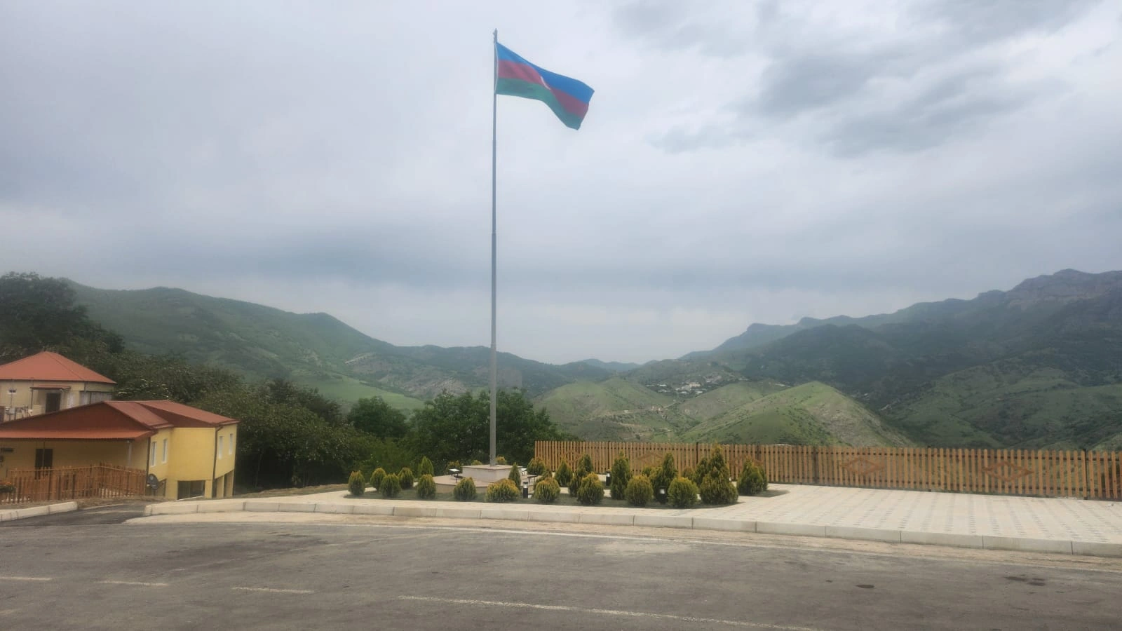 Azerbaijan reveals number of rebuilt houses in Shusha's Boyuk Galaderesi village (PHOTO)
