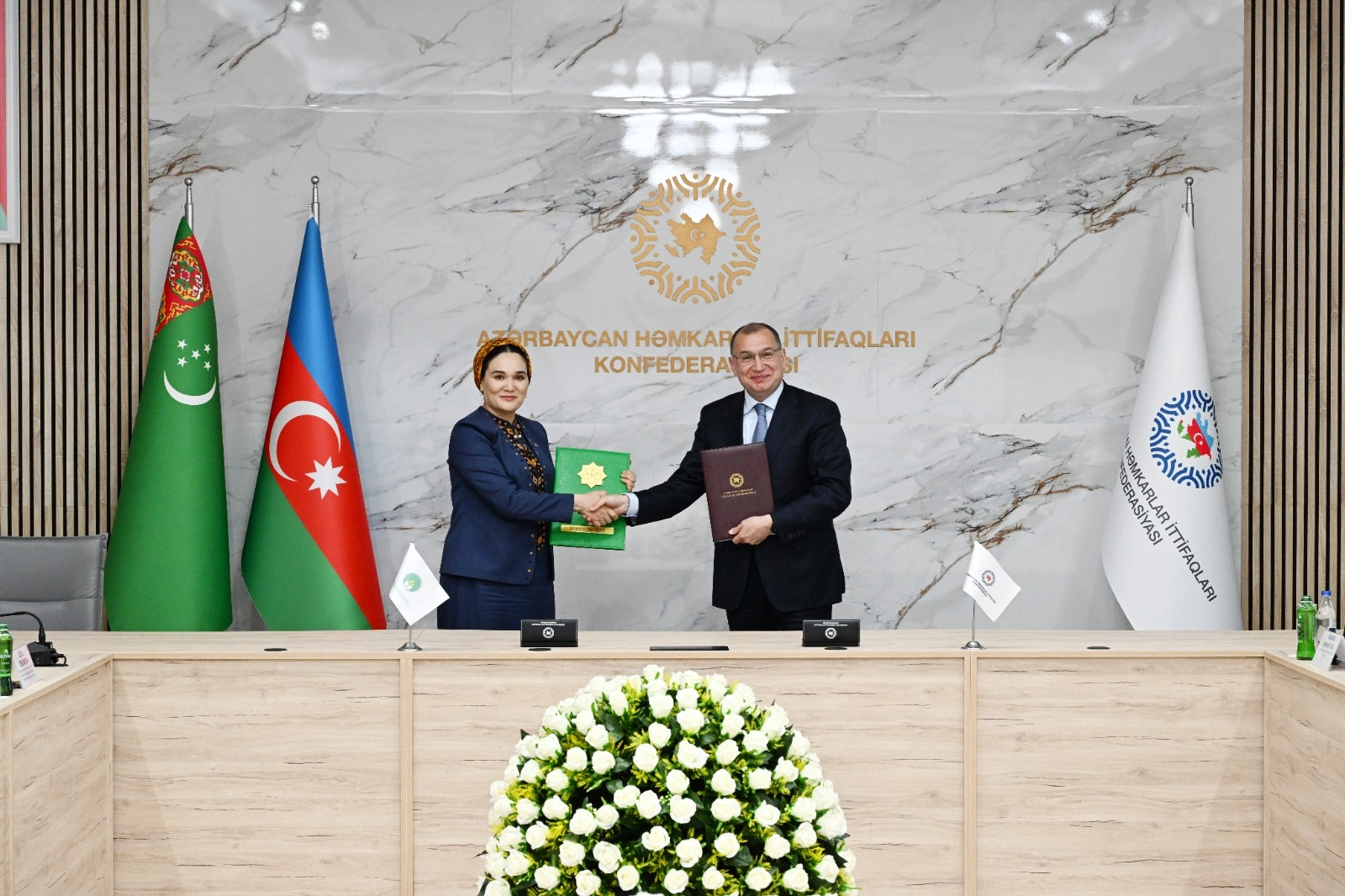 Azerbaijani and Turkmen Trade Unions ink MoU to strengthen cooperation (PHOTO)