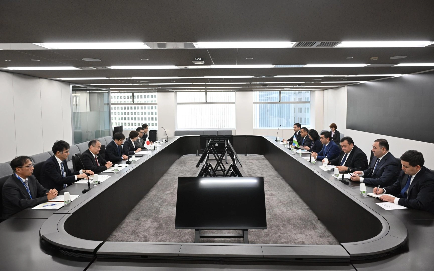 Uzbekistan turns to Japan's JOGMEC to expand critical minerals exploration