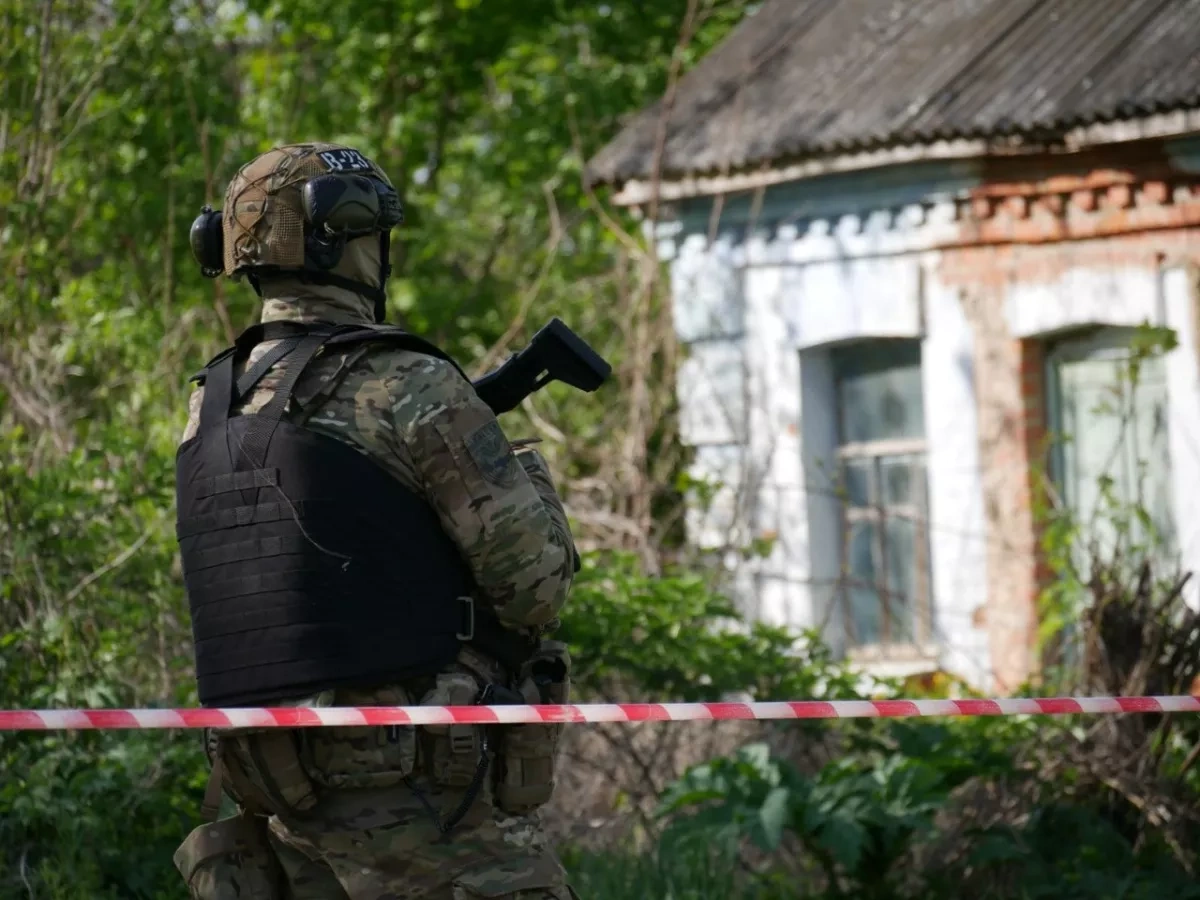 Gunman killed after fatal attack on police officer in Ukraine Photo