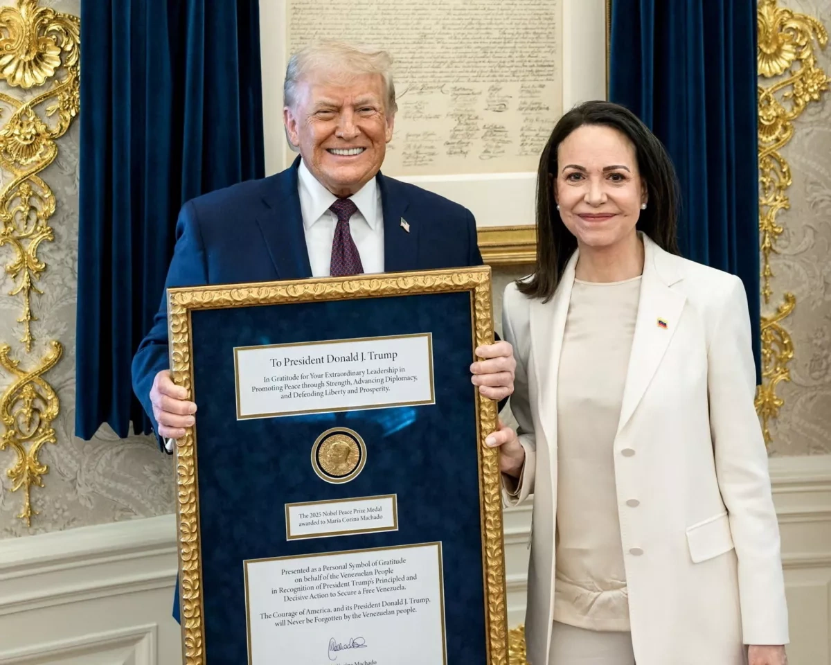 Venezuelan opposition leader presents her Nobel peace prize medal to Trump After White House meeting