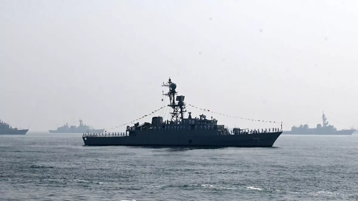 Sri Lanka evacuates 238 Iranian sailors after US strike on frigate
