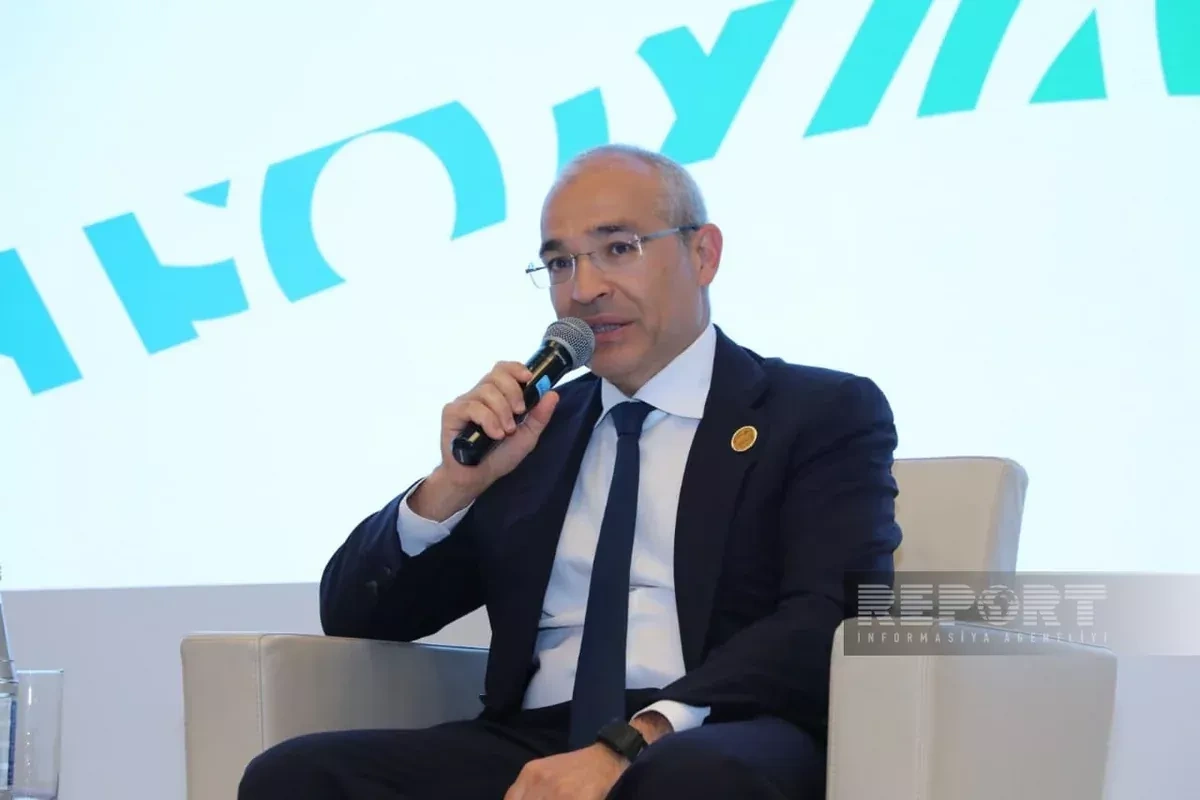 Azerbaijan’s economy minister praises IDB role in country’s development