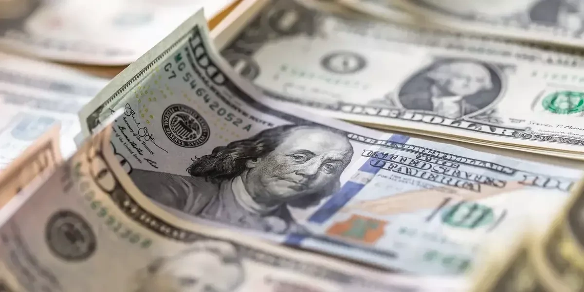 Japan’s national debt hits record $8.48 trillion