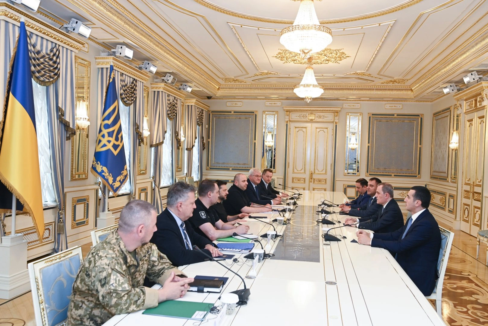 Ukrainian President, Azerbaijani FM discuss defense, energy ties and Black Sea security (PHOTO)