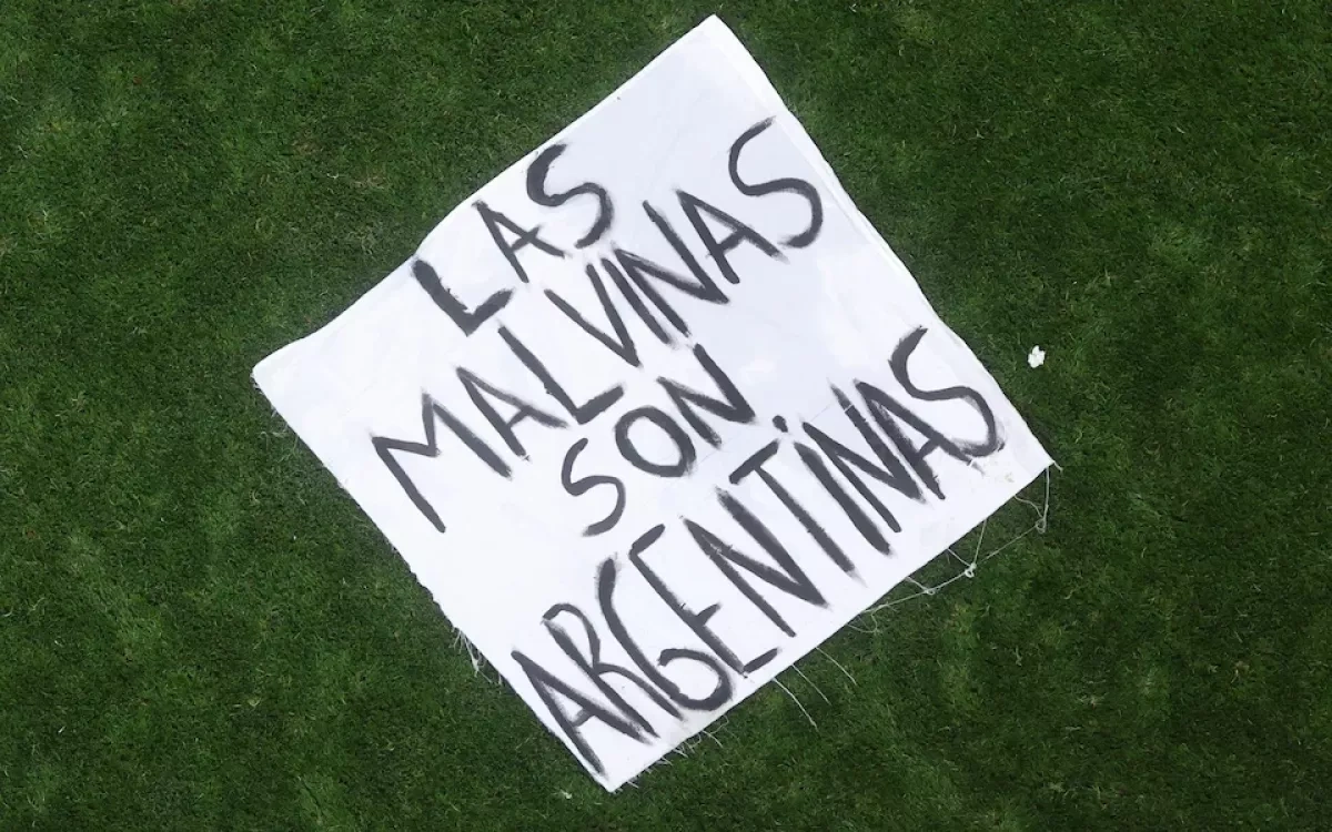 Argentina celebrate reaching World Cup final with provocative England taunt PHOTO