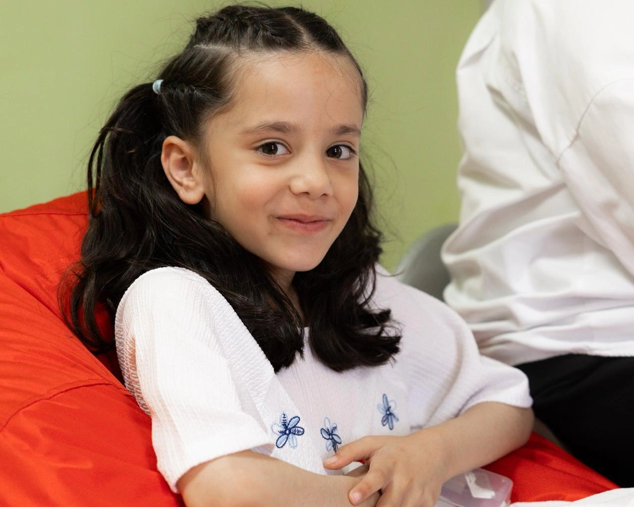 Leyla Aliyeva and Arzu Aliyeva visit orphanage in Lankaran (PHOTO)