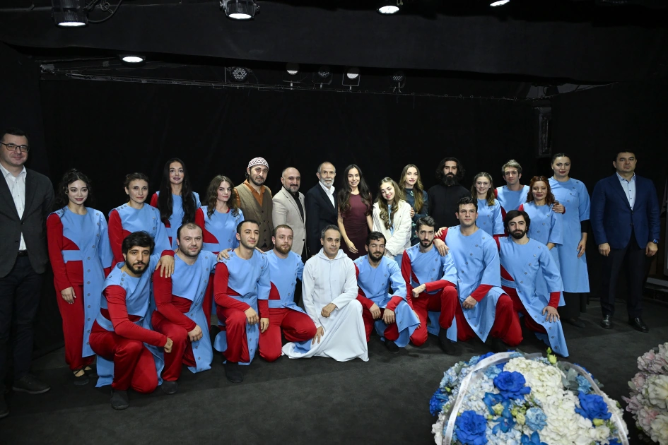 Heydar Aliyev Foundation VP Leyla Aliyeva and Alena Aliyeva attend production of Romeo and Juliet (PHOTO)
